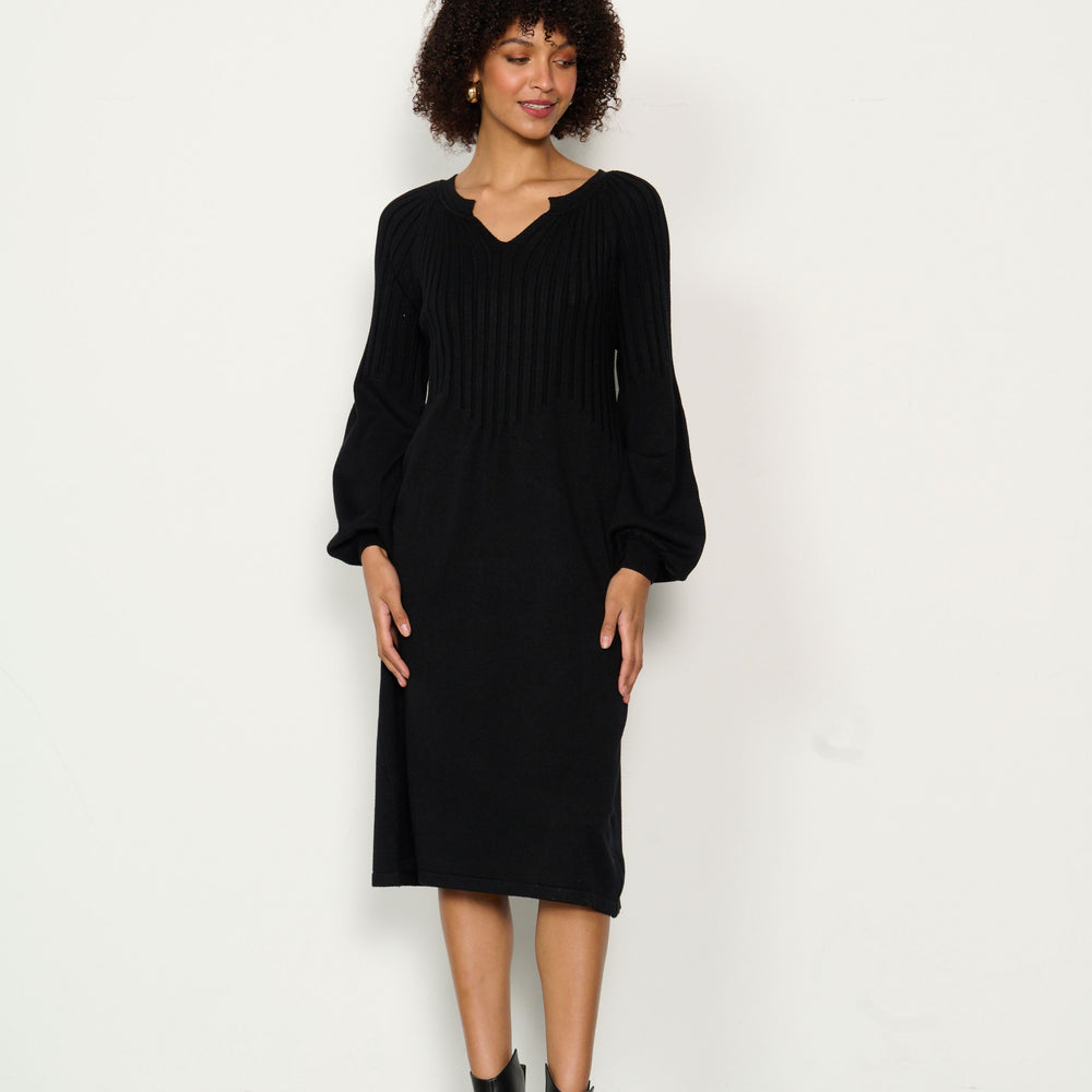
                  
                    CZ760 Dress Half rib knit w puff sleeve Black
                  
                