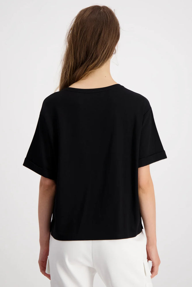 
                  
                    Street style Top 408528
                  
                