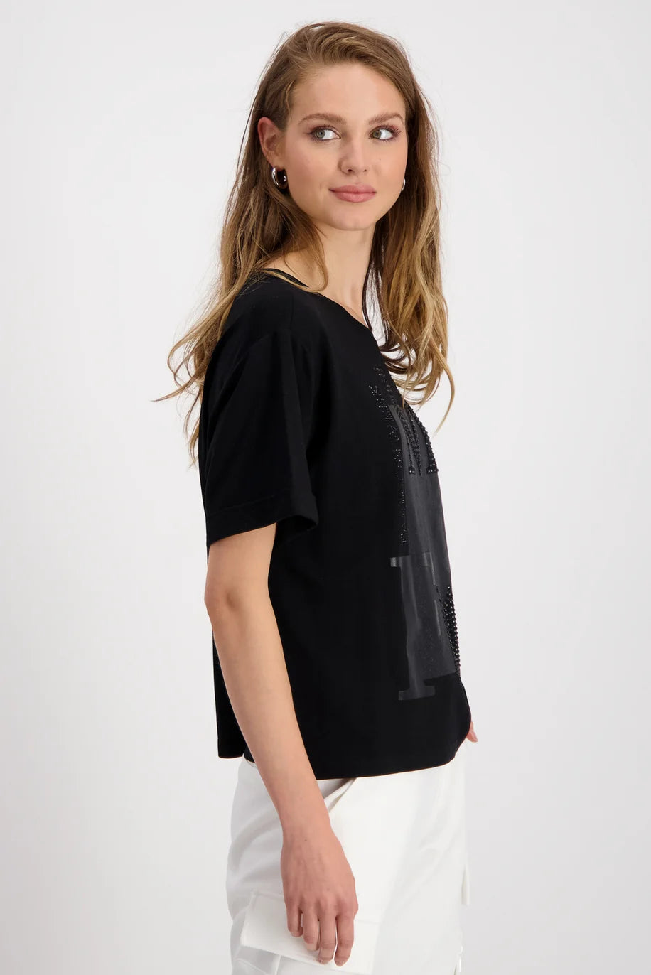 
                  
                    Street style Top 408528
                  
                