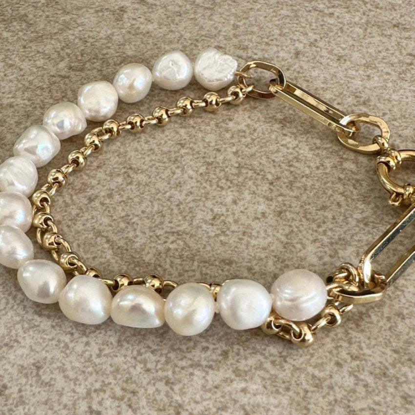 
                  
                    FRENCH STLE LAB Layers & Pearls- Bracelet
                  
                