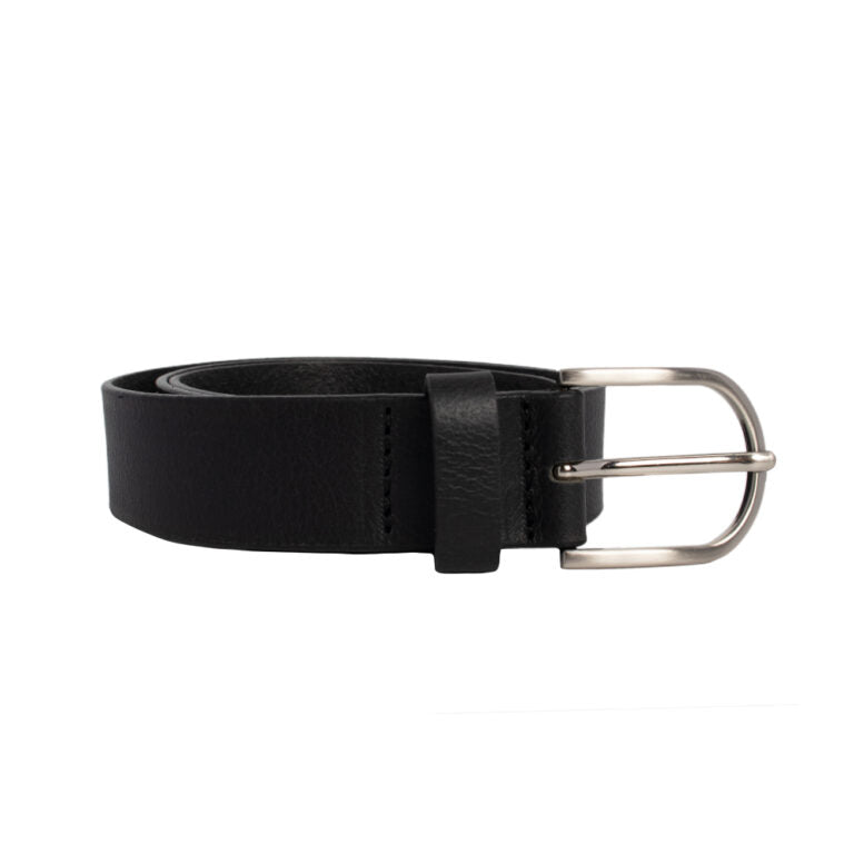 
                  
                    LOOP LEATHER MADDY BELT BLACK
                  
                