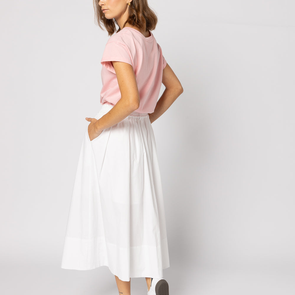 
                  
                    DRAMA TEE-PINK/RED
                  
                