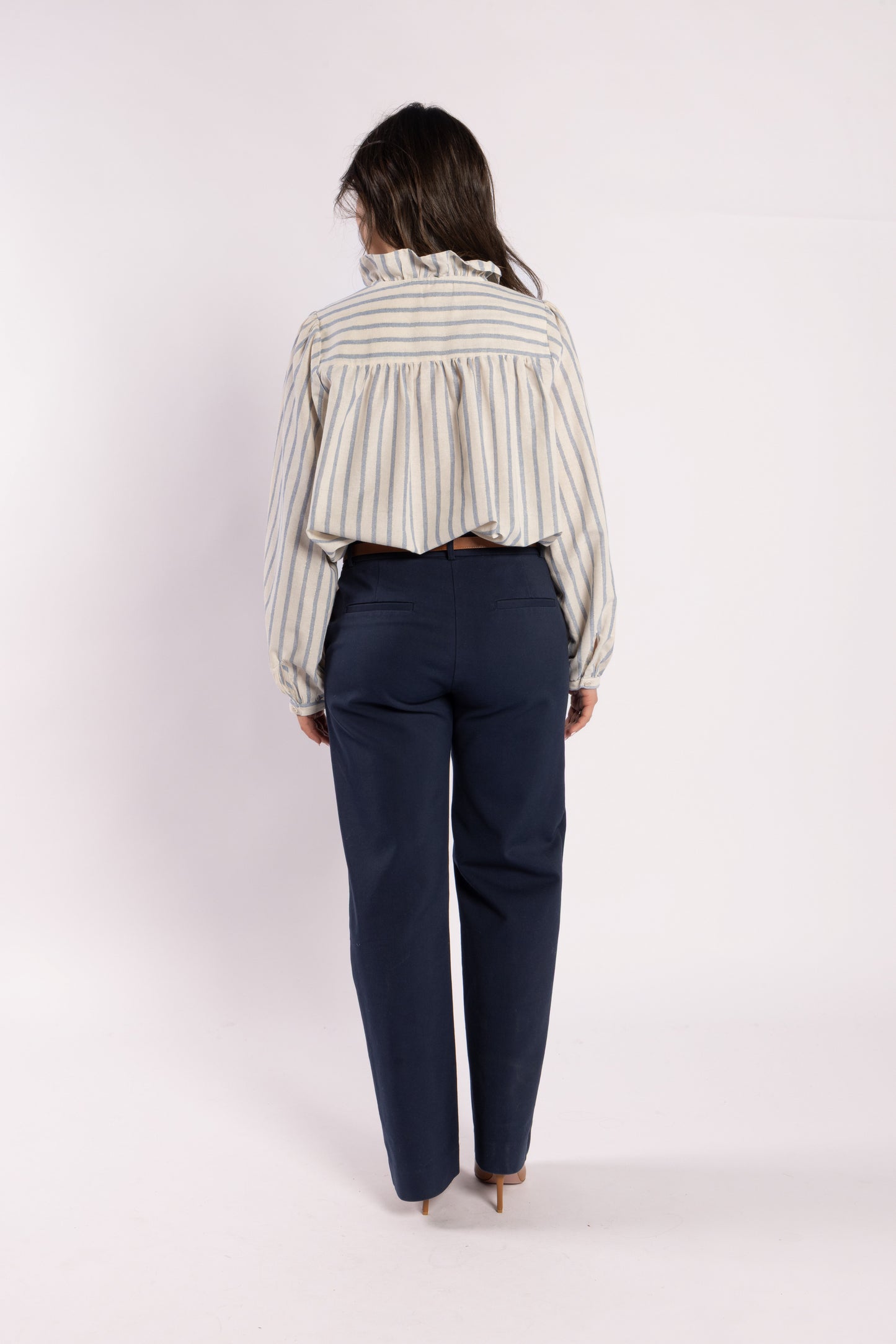 
                  
                    CEST LA VIVE BLOUSE-metallic stripe
                  
                