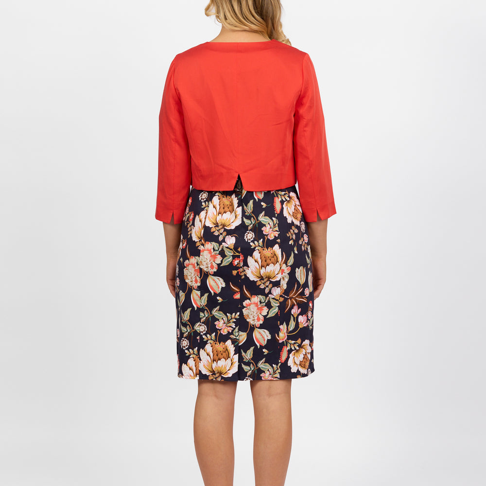 
                  
                    2087 3/4 Sleeve Single Button Cropped Jacket :Punch
                  
                