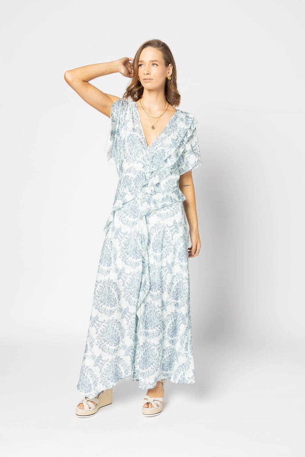 
                  
                    BREEZE DRESS
                  
                