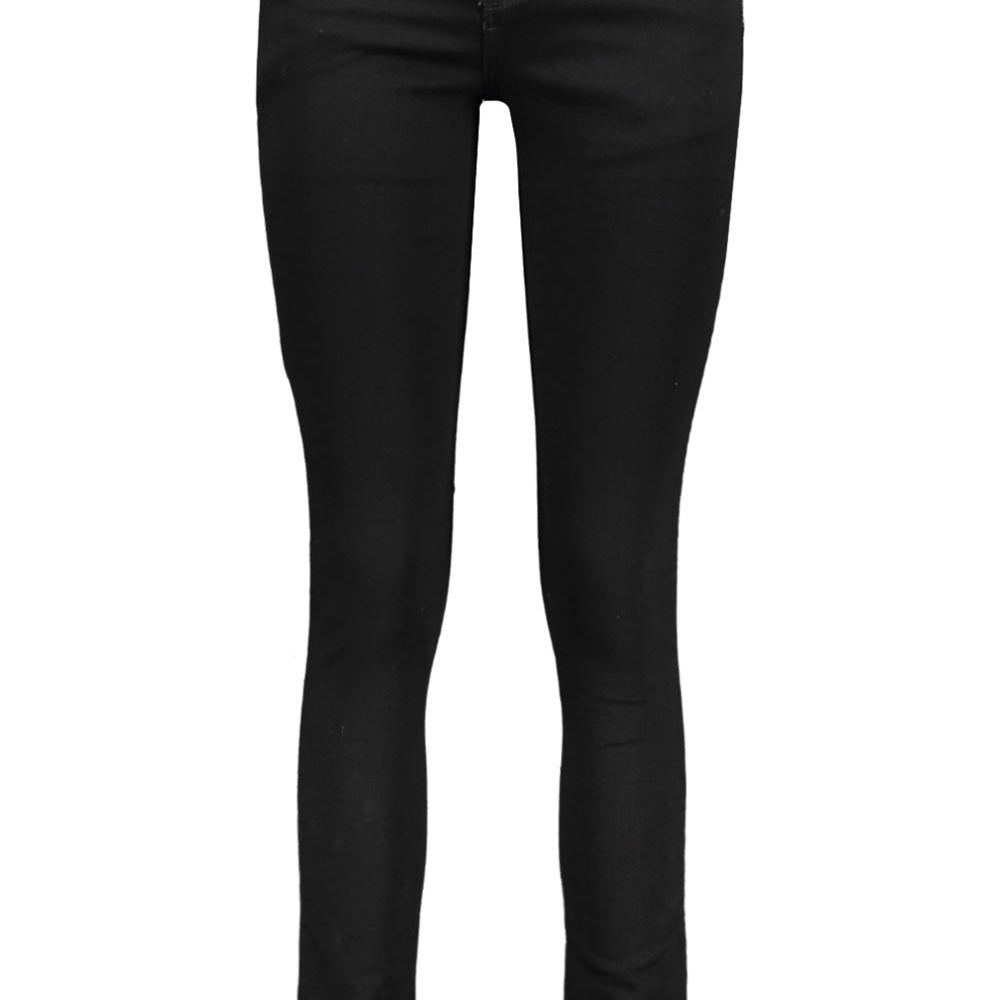 
                  
                    Molly M LTB Back to Black Undamaged Wash
                  
                