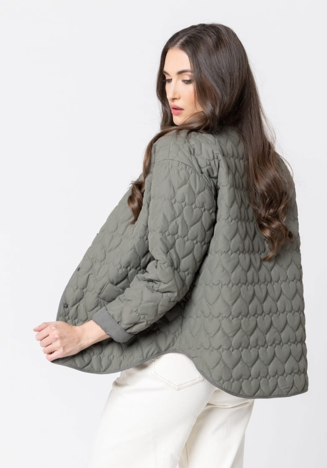 
                  
                    MONTREAL QUILTED JACKET - OLIVE
                  
                