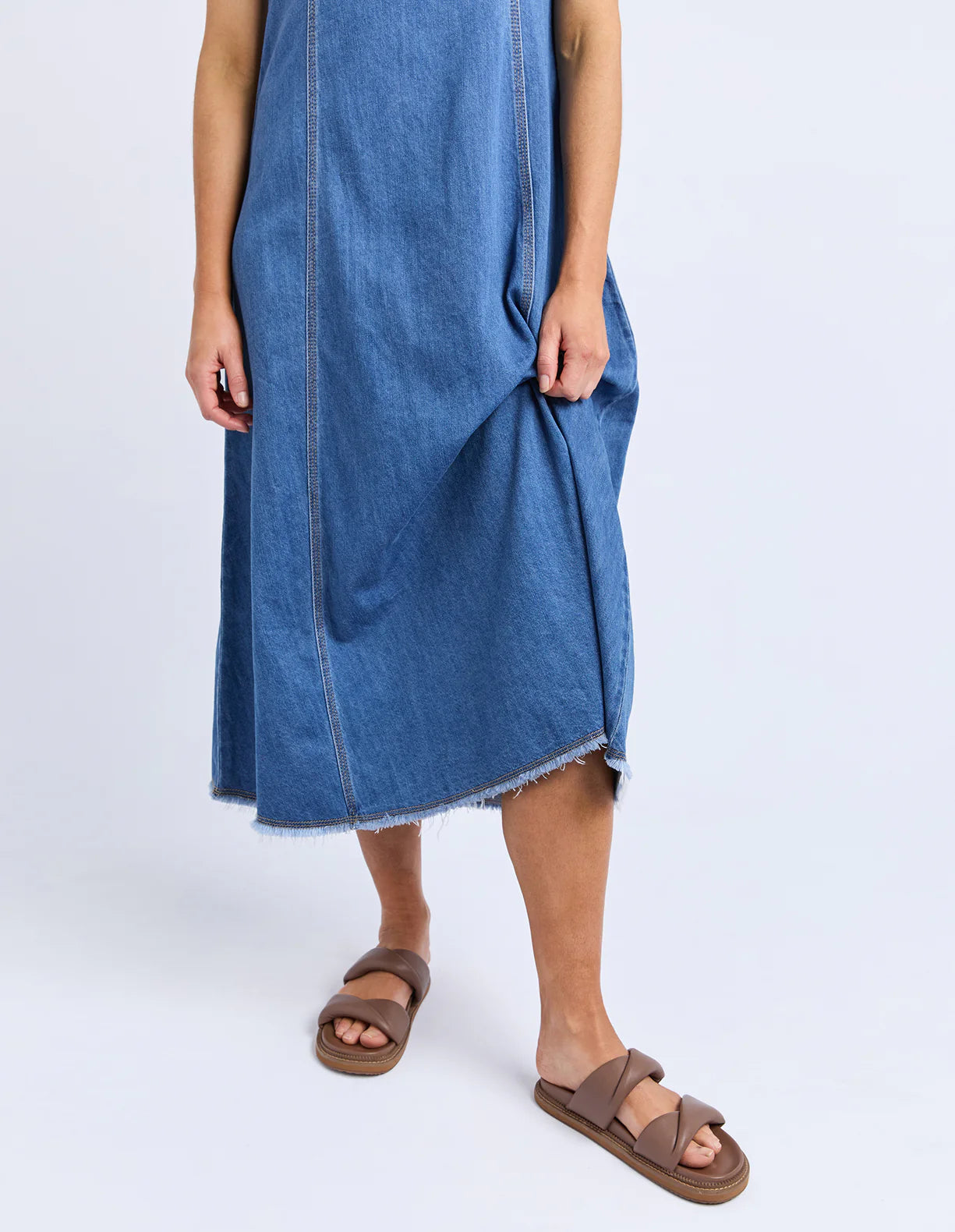 
                  
                    Solene Denim Dress Mid Blue
                  
                