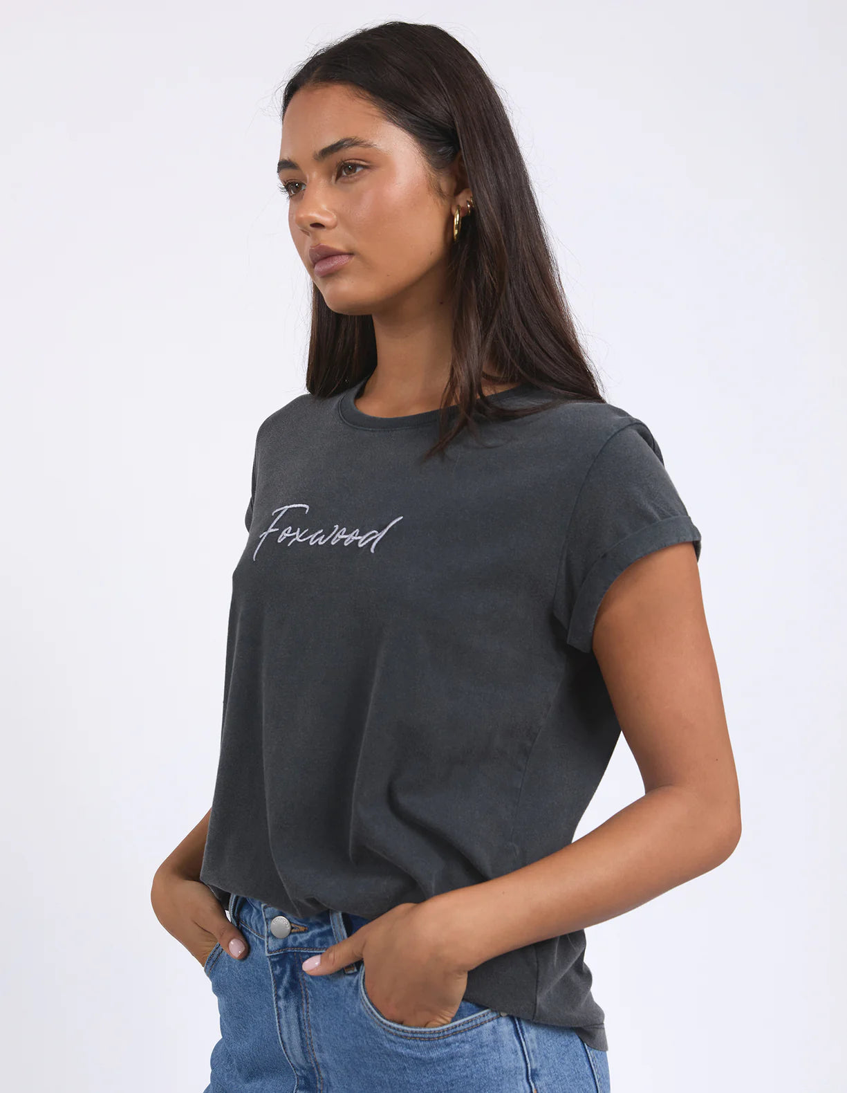 
                  
                    Signature Contrast Tee Black-Pre
                  
                