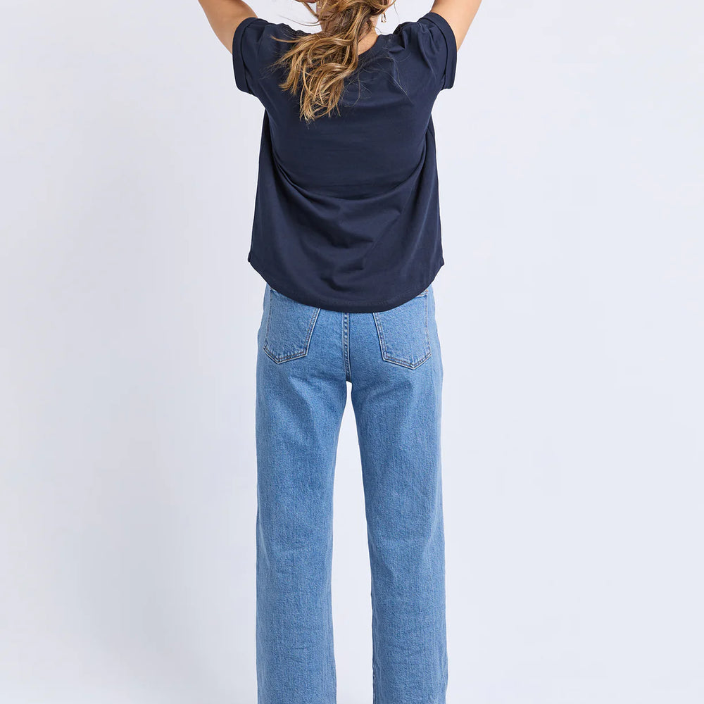 
                  
                    SIGNATURE TEE-Confetti Tee -Navy
                  
                