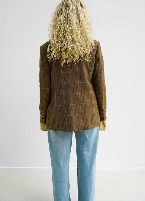 
                  
                    CHARLOTTE BLAZER CHOCOLATE PLAID (Pre Order End Feb)
                  
                