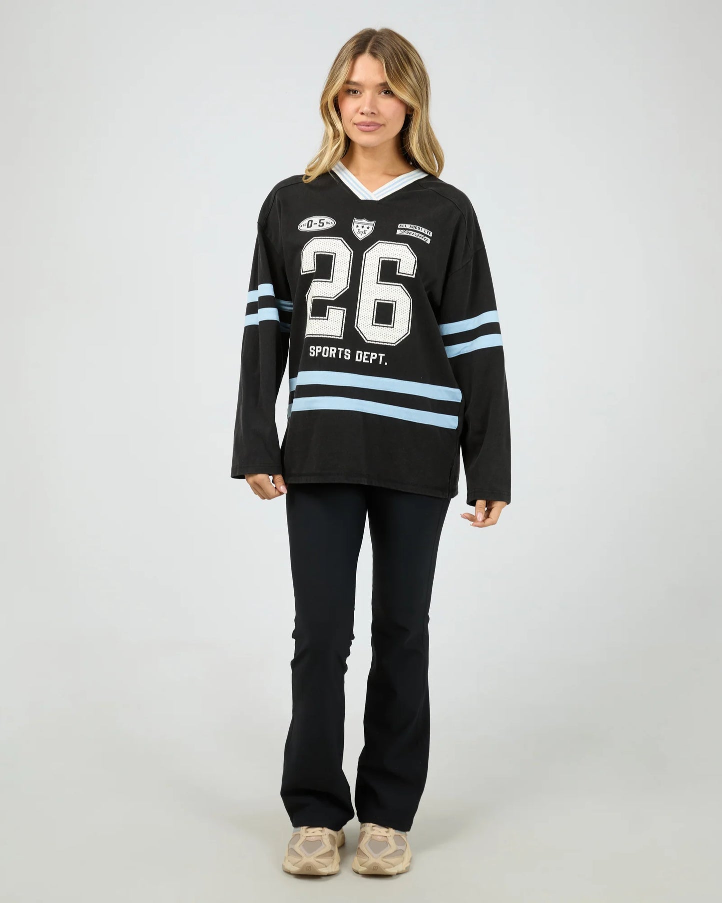 
                  
                    ALL ABOUT EVE VARSITY CLUB L/S TEE-BLACK
                  
                