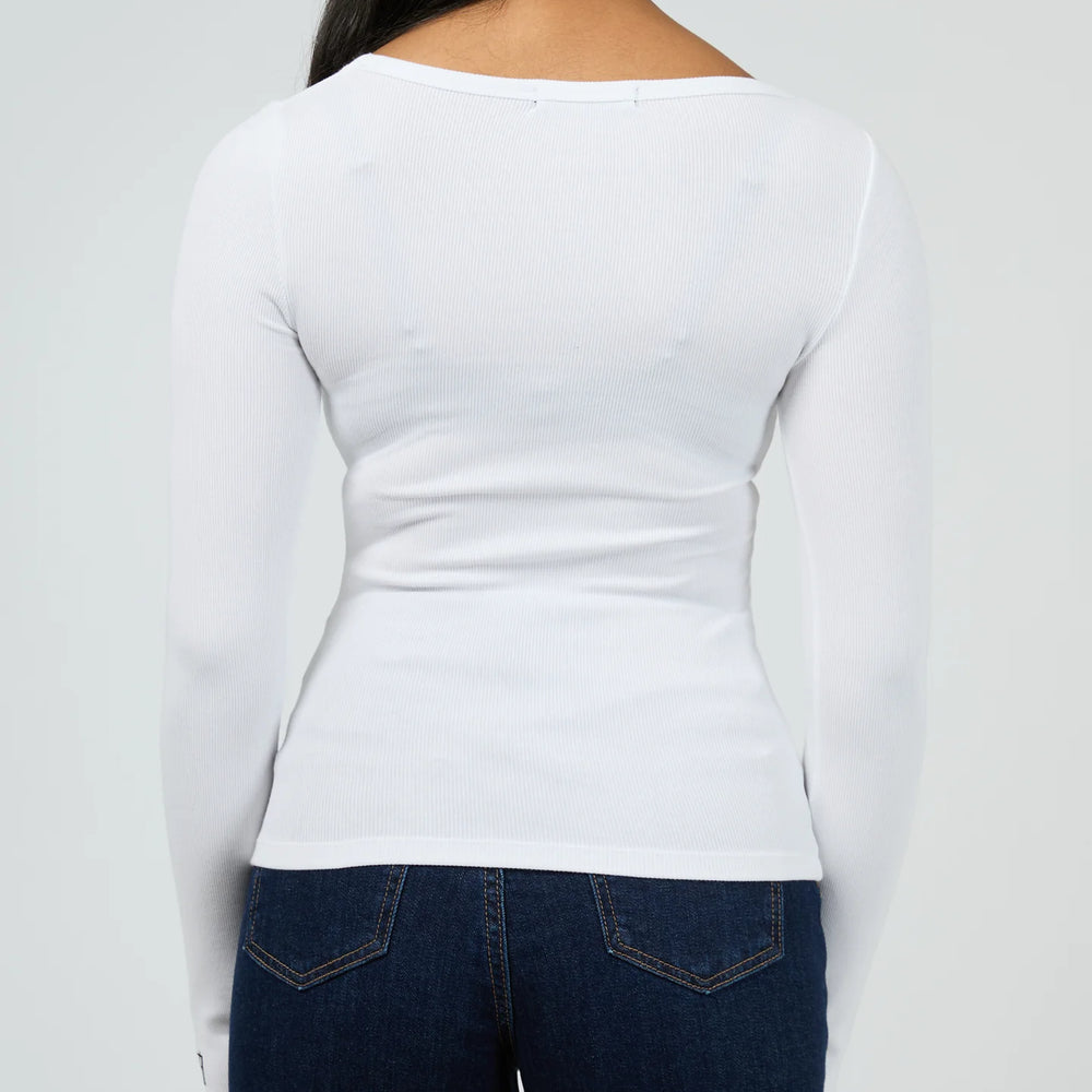 
                  
                    Icon Scoop Neck L/S Top White
                  
                