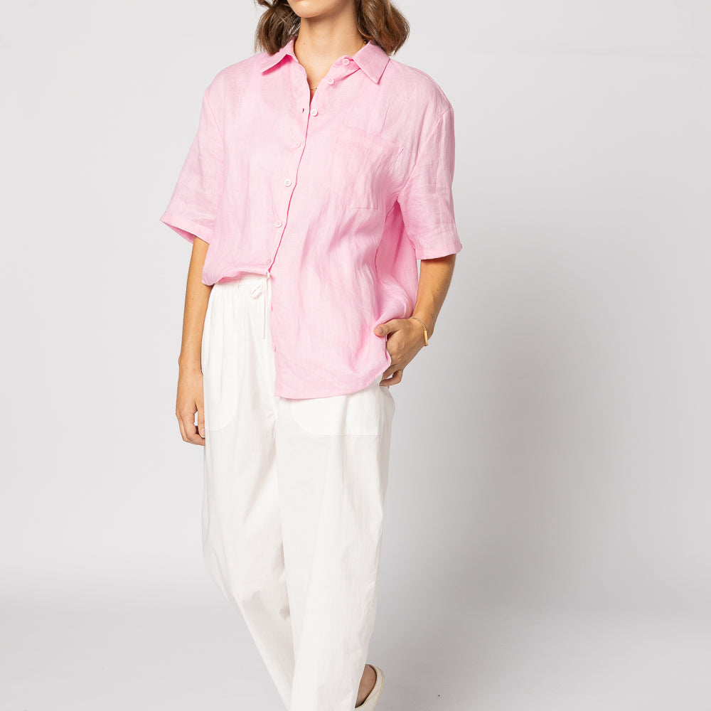 
                  
                    SS SHIRT-CANDY
                  
                
