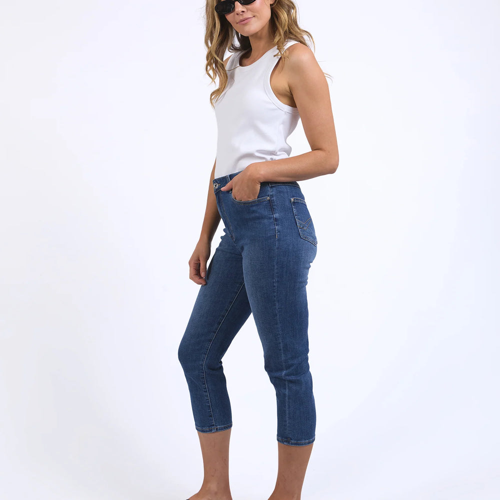 
                  
                    MOLLIE CAPRI JEAN
                  
                