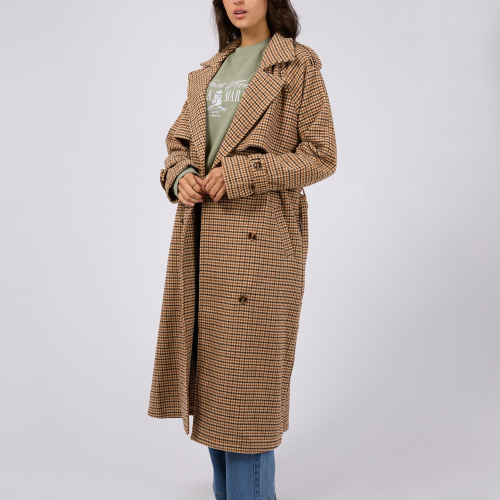 
                  
                    All About Eve Charlotte Trench - Multi
                  
                