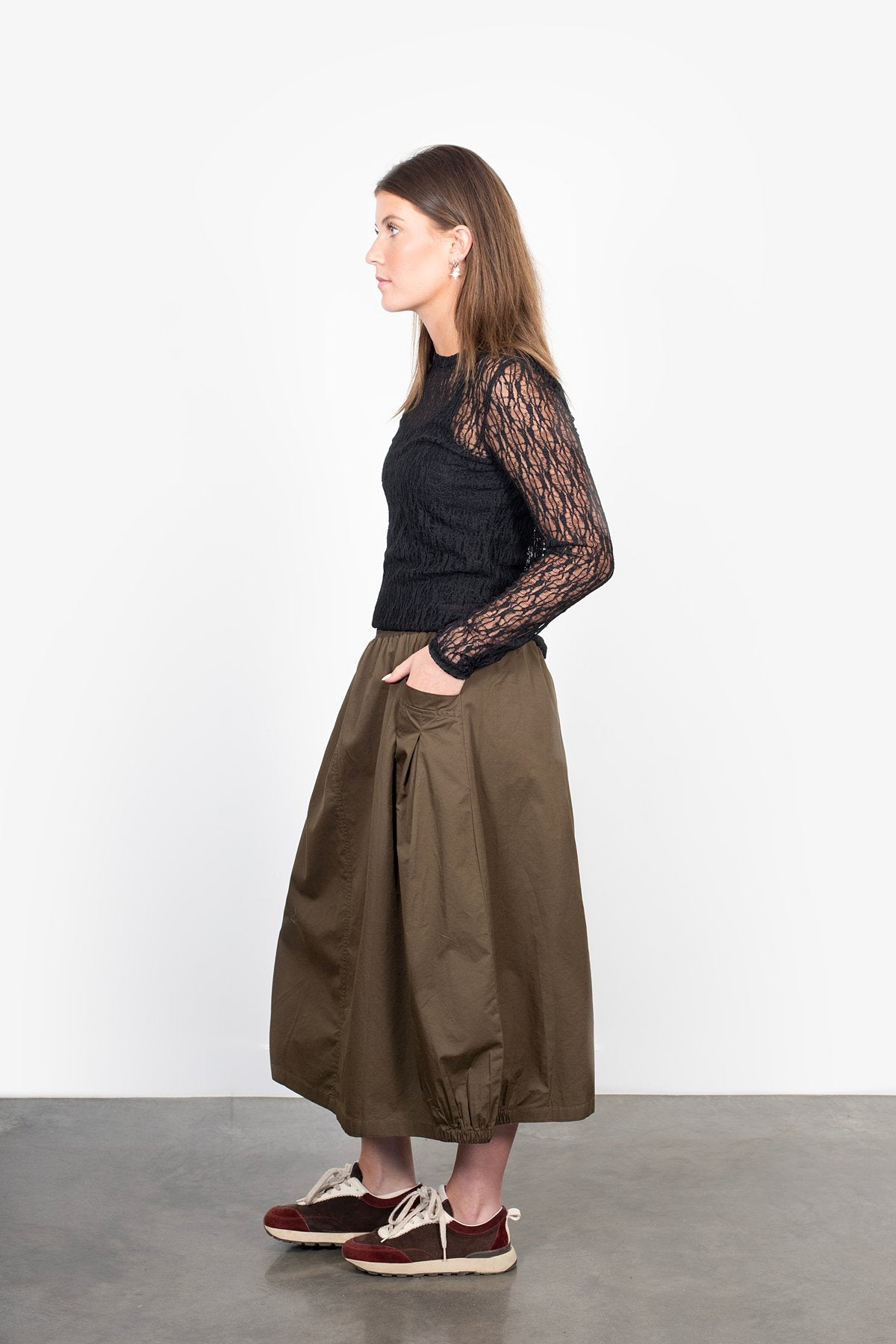 
                  
                    ANTLER CYRUS SKIRT-KHAKI
                  
                