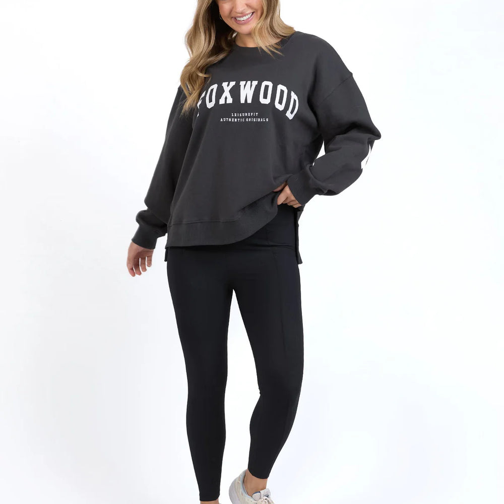 
                  
                    Interval crew-dark grey
                  
                