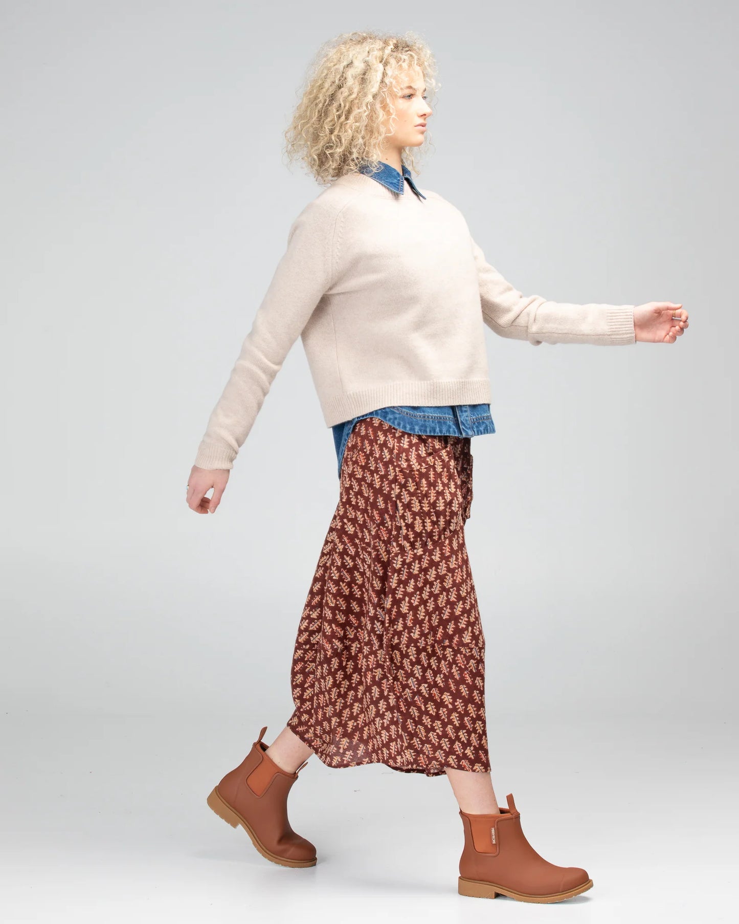 
                  
                    Guru Skirt -Kendra
                  
                