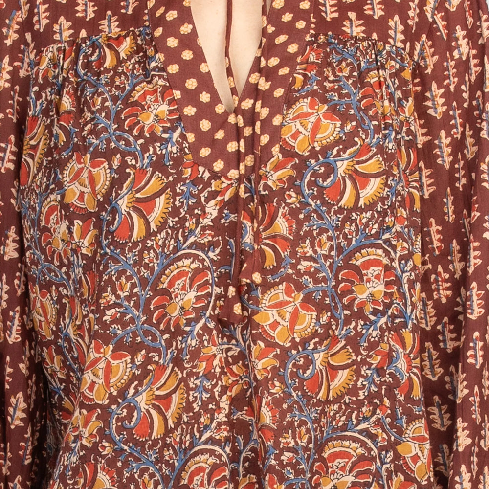 
                  
                    Fleetwood Top -Juliette Splice
                  
                