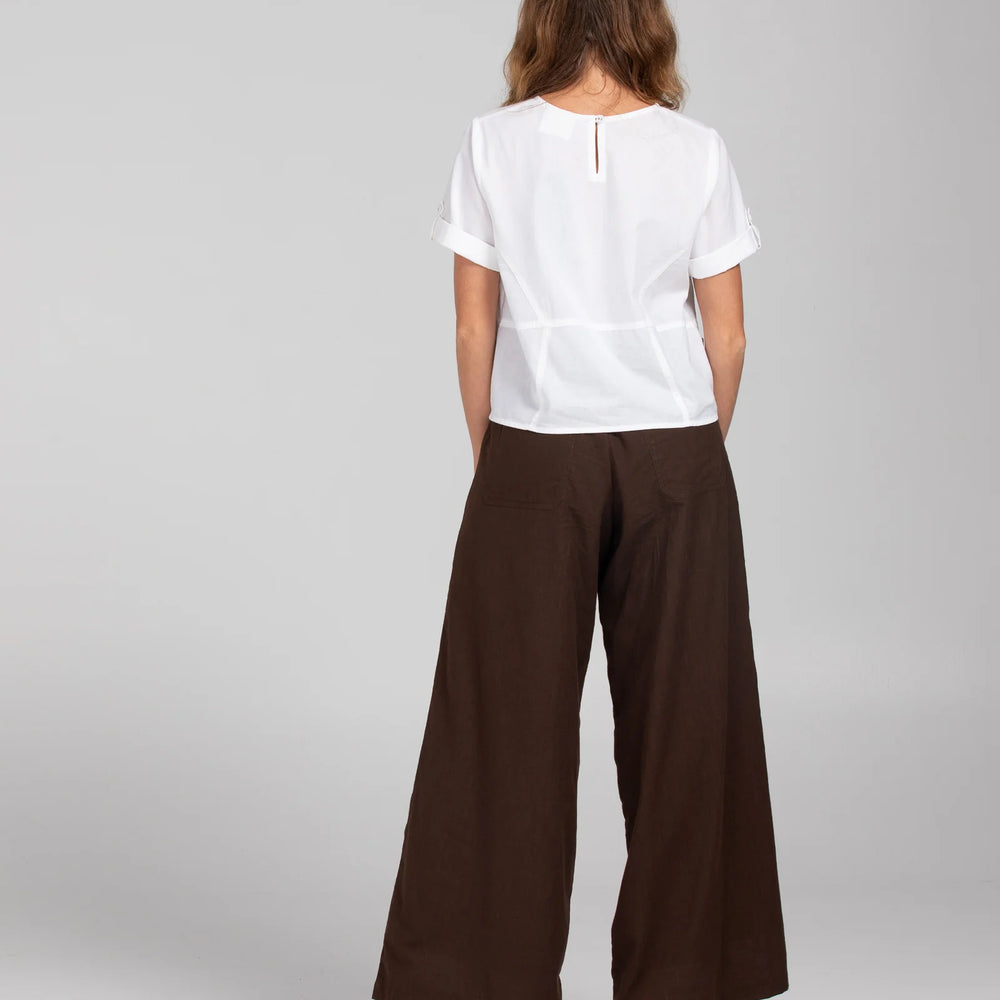 
                  
                    Guru Top Basic-White
                  
                