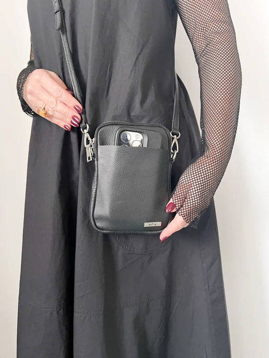 The Buzz Bag Black