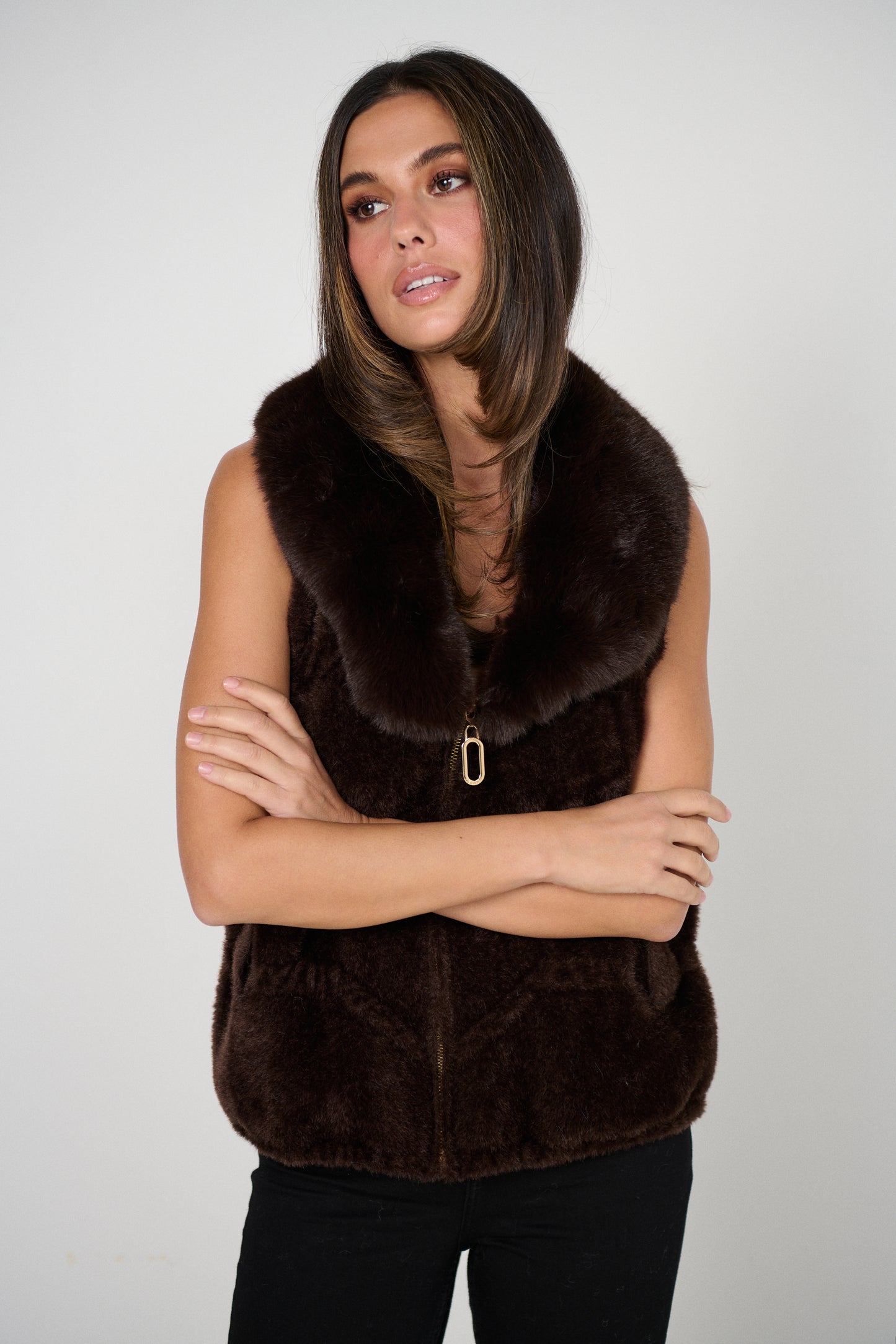 
                  
                    CZ1173 Vest - Faux Fur Collar & Special Knit Design-CHOCOLATE
                  
                
