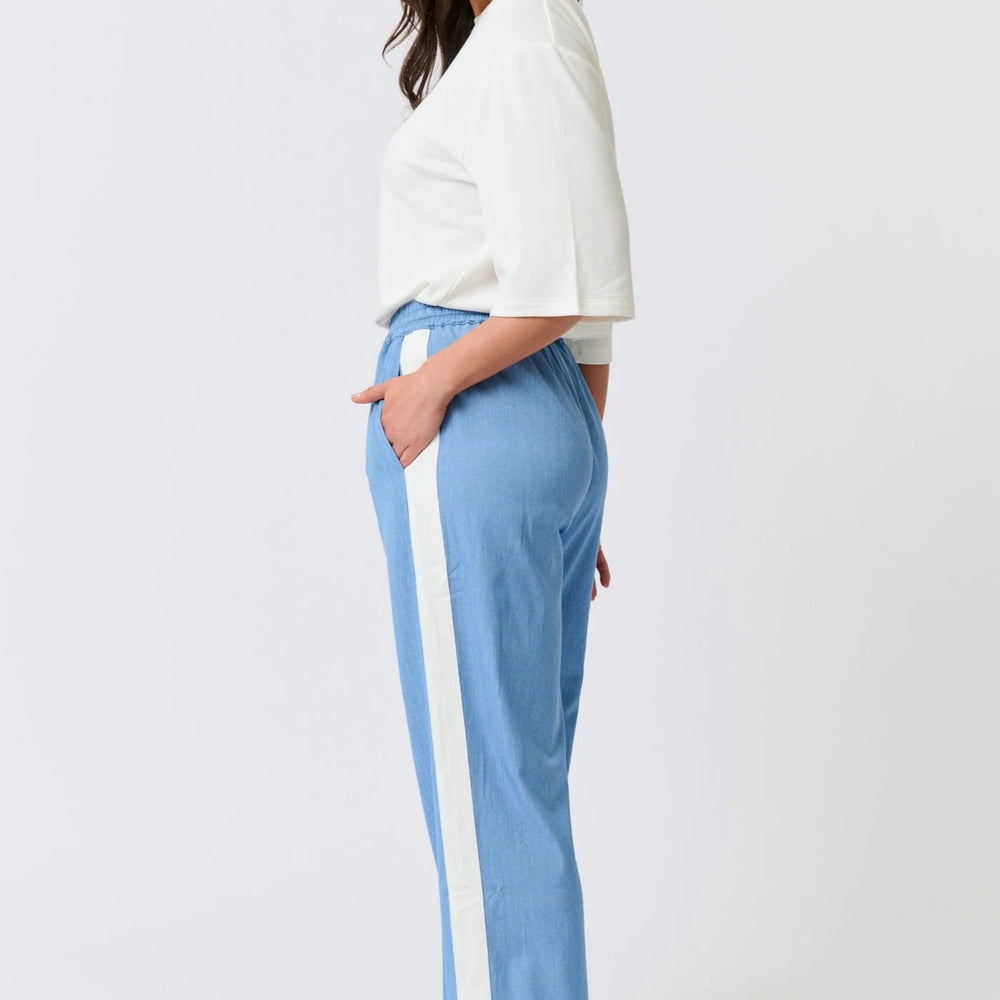 
                  
                    Leo Pant - Chambray
                  
                