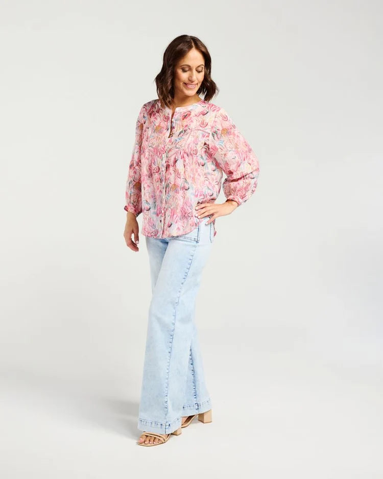 
                  
                    ZAFINA WILLA BLOUSE-FLORAL HAZE
                  
                