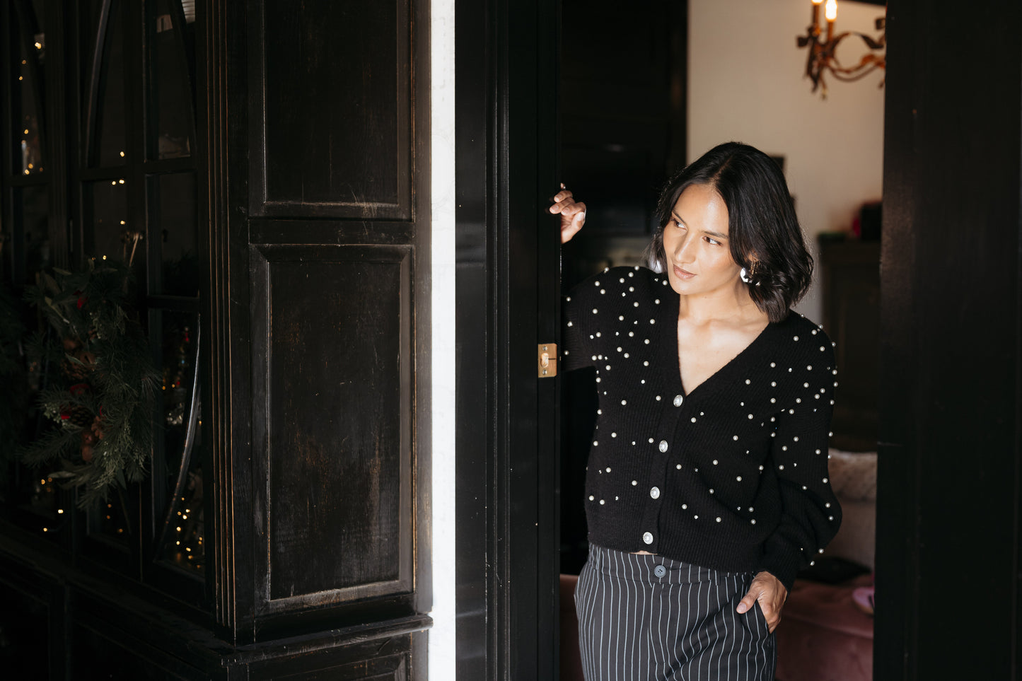 
                  
                    Pearl Cardi -Black
                  
                