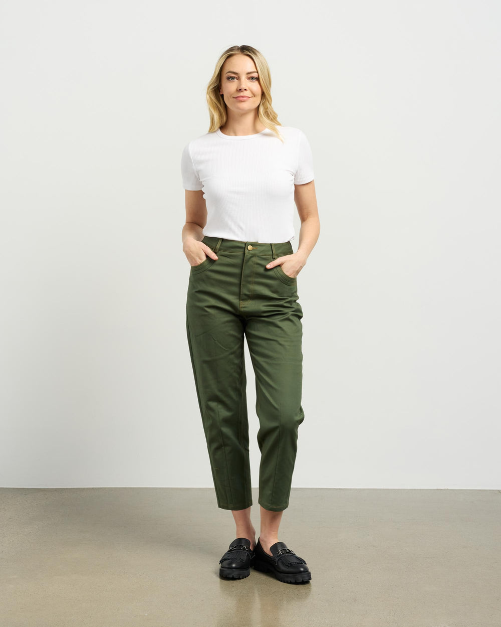 Liam Pant -Olive
