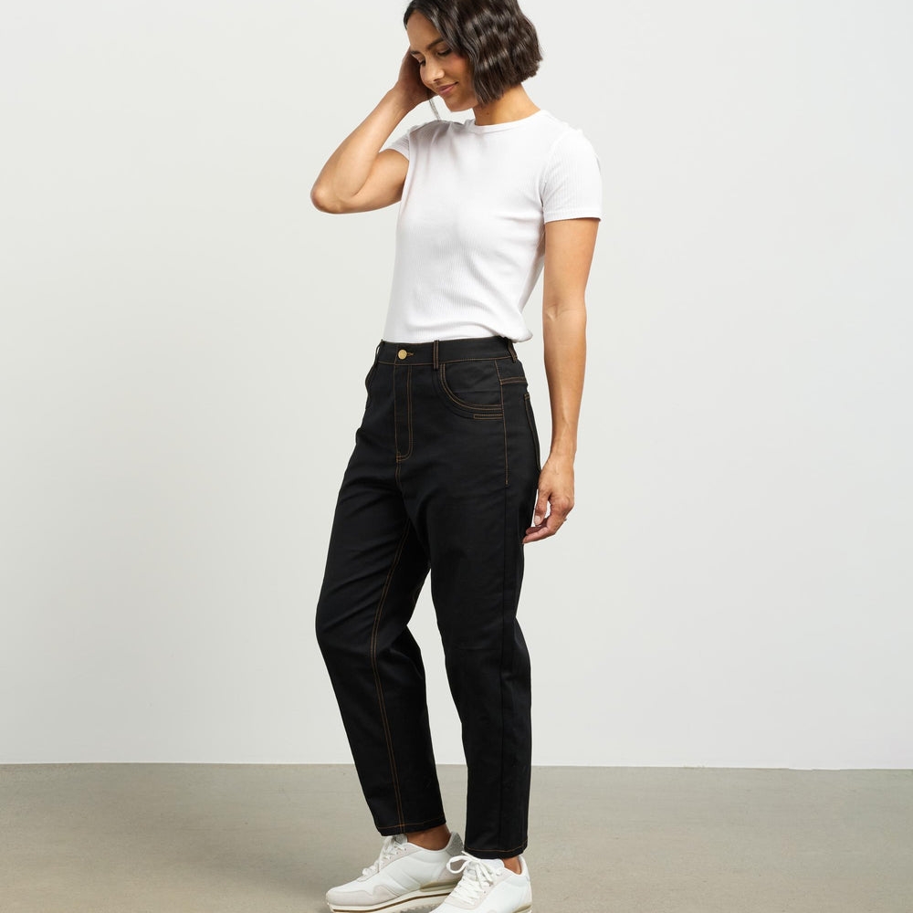 
                  
                    Liam Pant -Black
                  
                