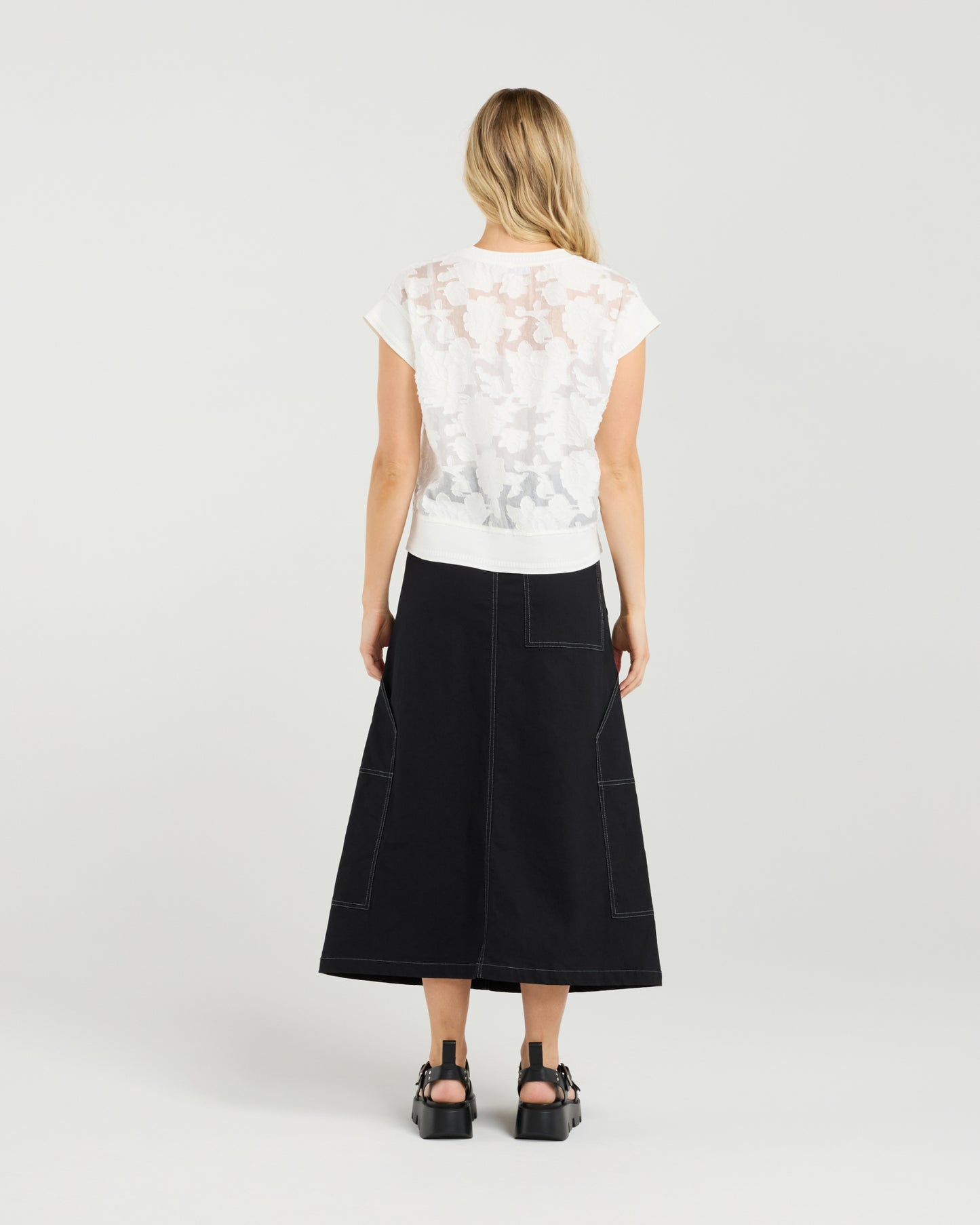 
                  
                    Sierra Top-Ivory Florals
                  
                