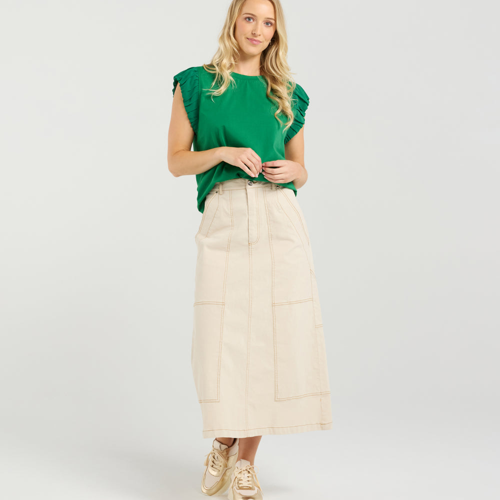 
                  
                    Anna Tee-Emerald
                  
                