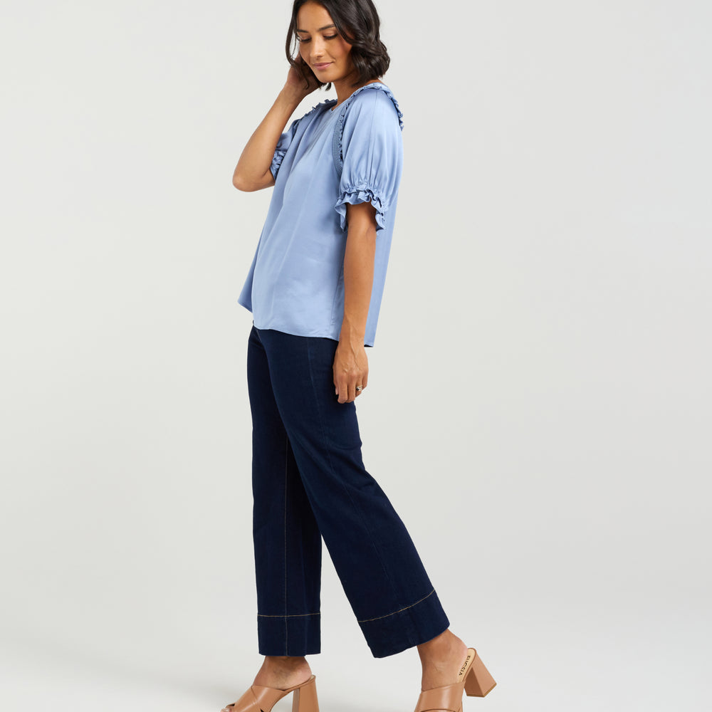 
                  
                    Florence Top-Cornflower
                  
                