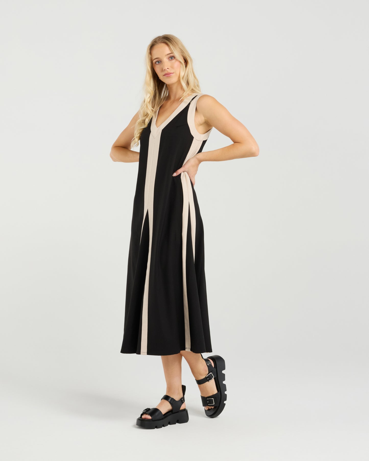 
                  
                    Edie Dress-Noir Lines
                  
                