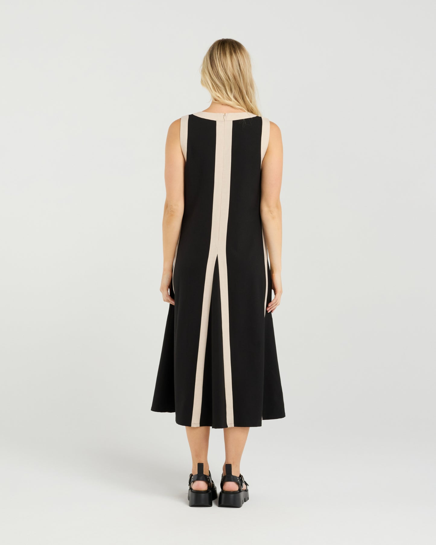 
                  
                    Edie Dress-Noir Lines
                  
                