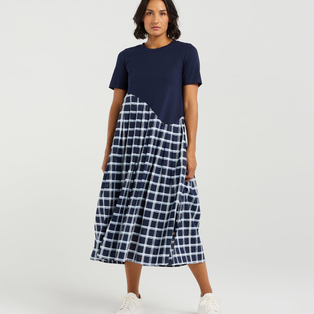 
                  
                    Lee Dress-Midnight Weave
                  
                