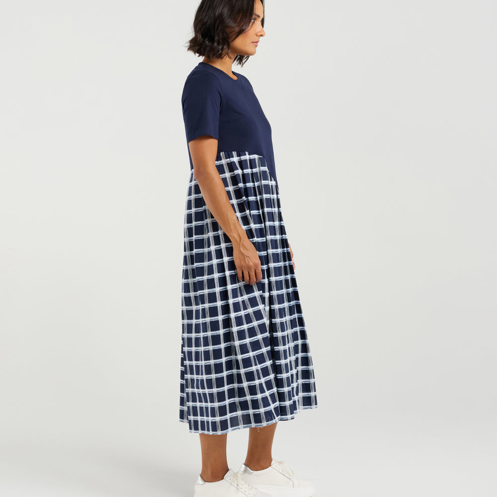 
                  
                    Lee Dress-Midnight Weave
                  
                
