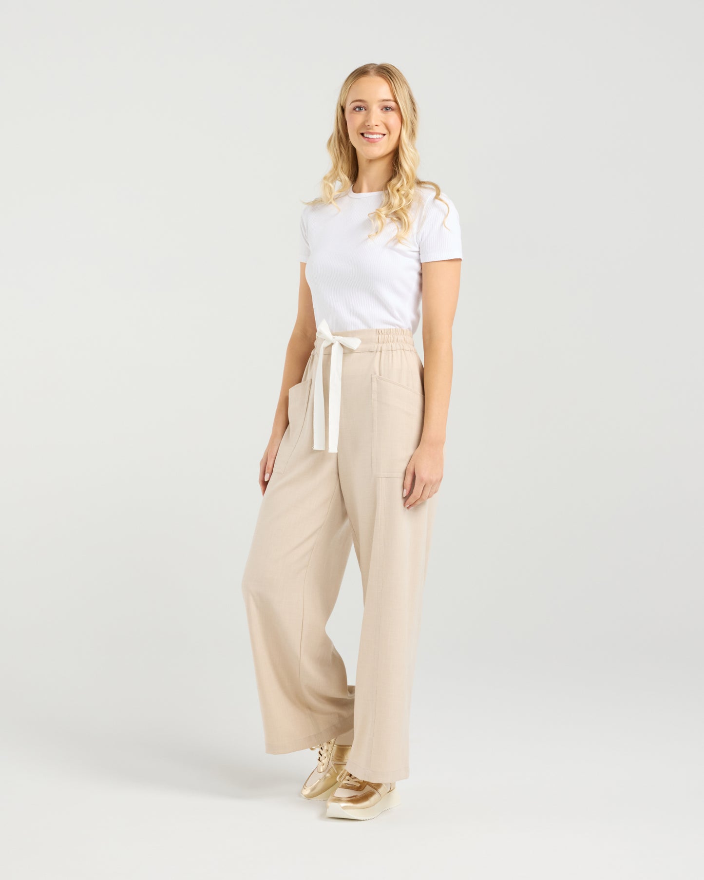 
                  
                    Chloe Pant-Buttercream
                  
                