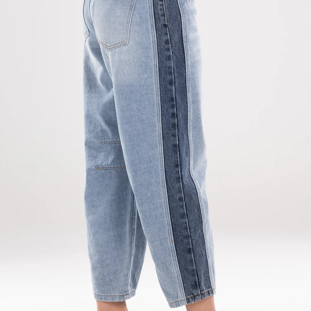 
                  
                    DOUBLE DENIM BARRELL JEANS - BLUE
                  
                