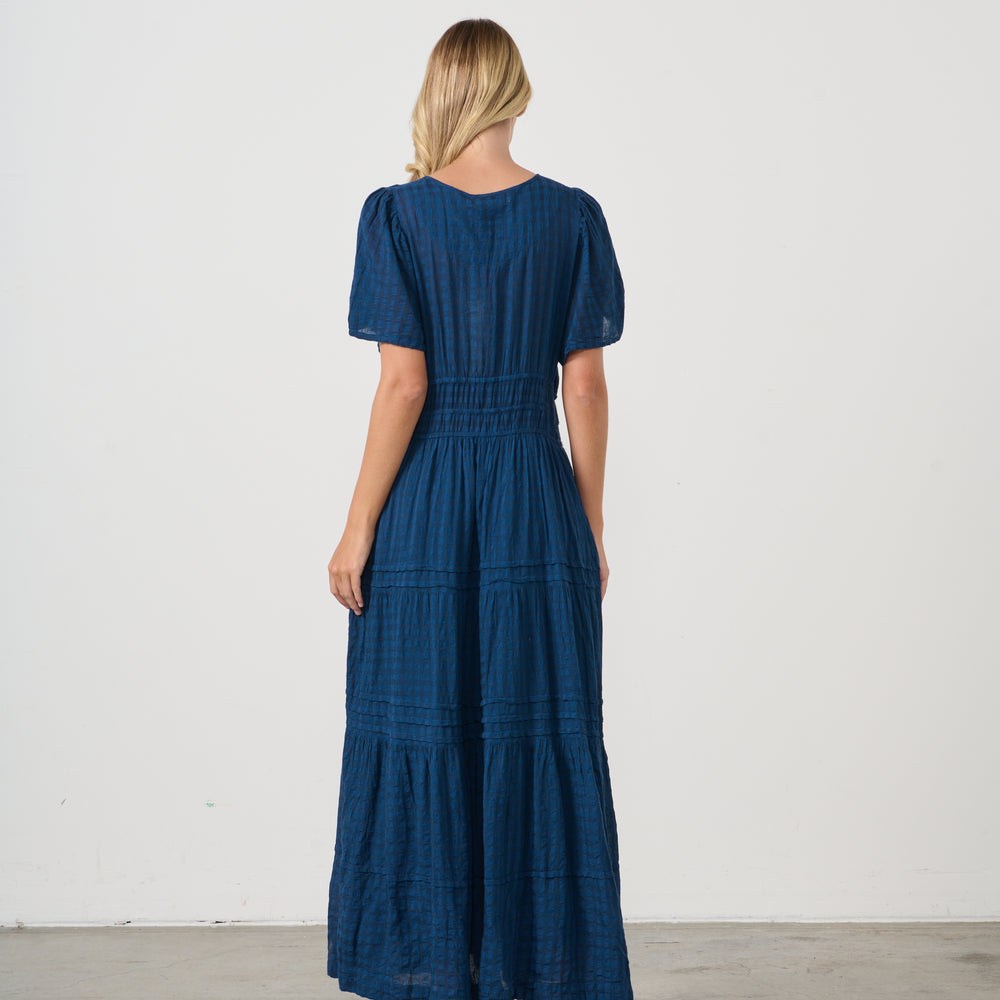 
                  
                    HF2689 SEERSUCKER DRESS
                  
                