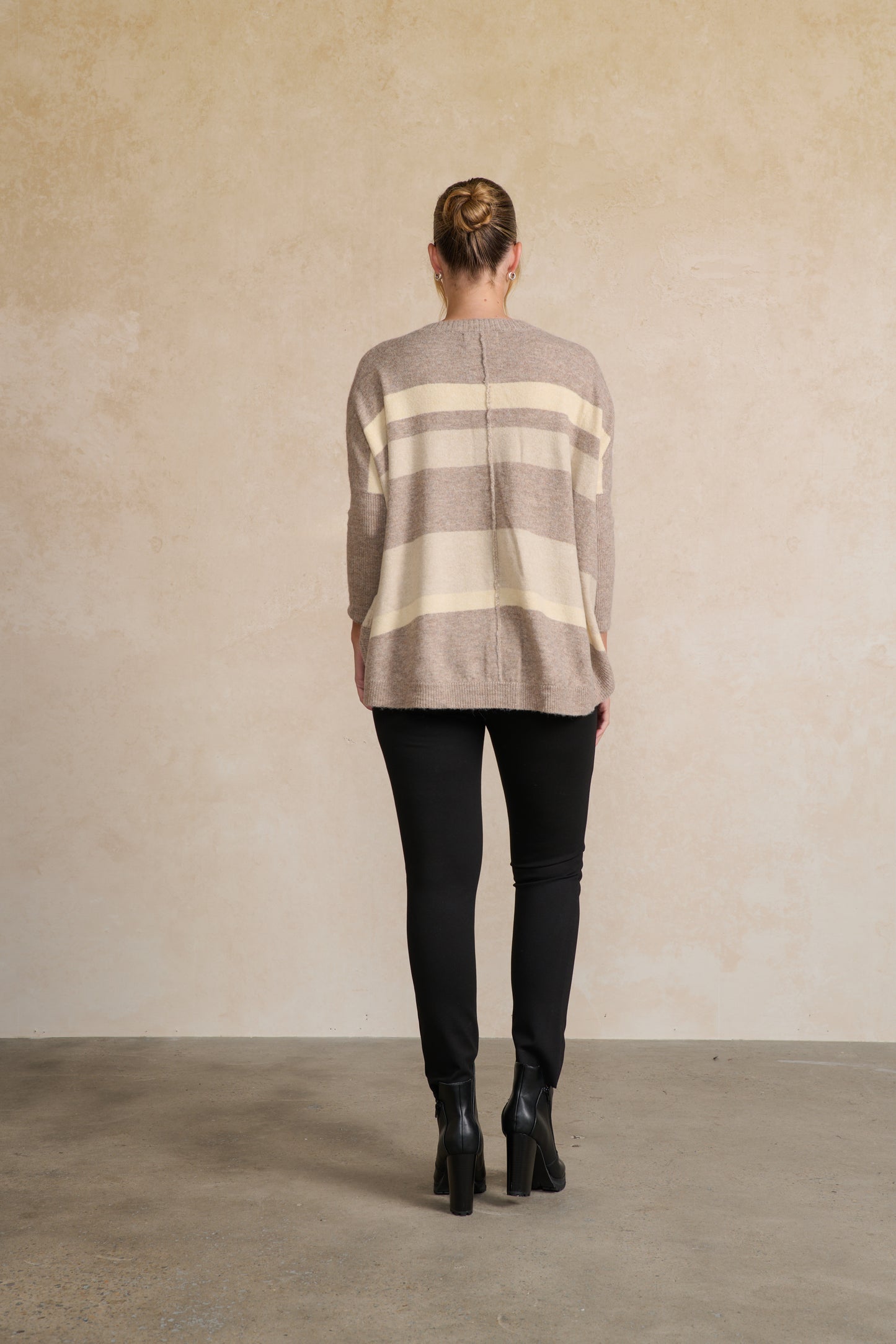 
                  
                    HF2744 Jumper - Striped w/Scoop Hem
                  
                