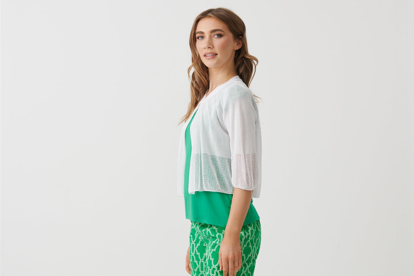 
                  
                    HF2884 Crochet Jacket w/Shell Button-WHITE
                  
                