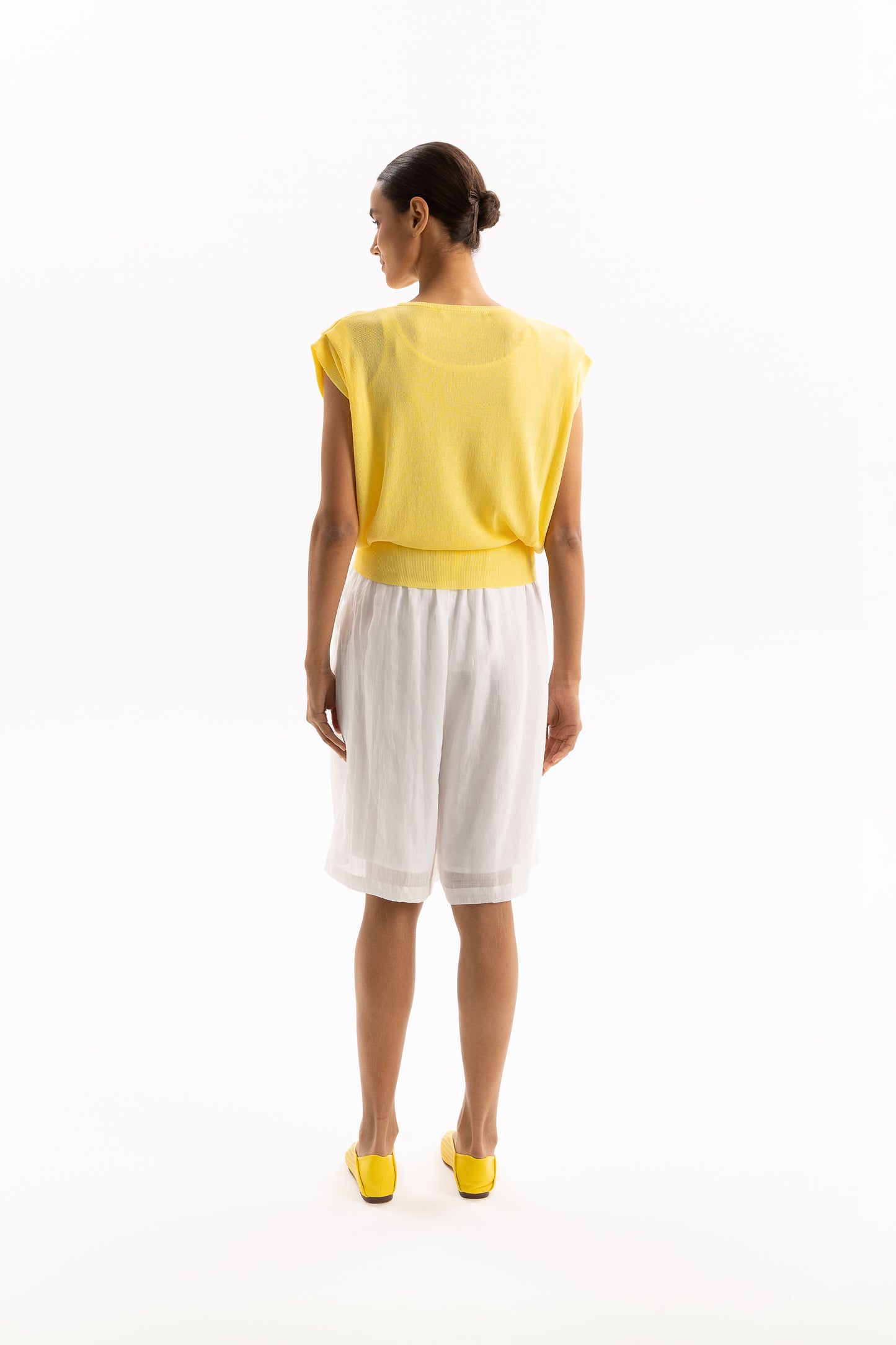 
                  
                    AEON SHORTS-WHITE
                  
                
