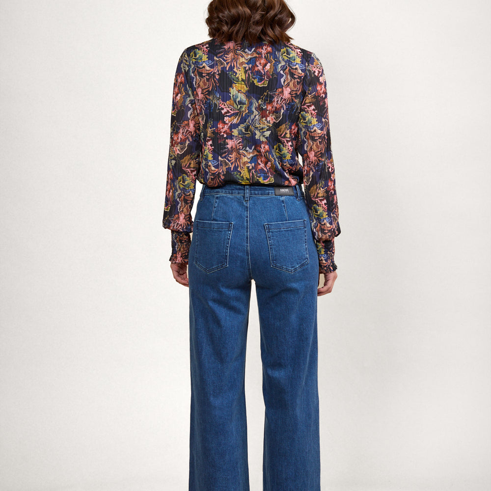 
                  
                    K7089 -Roxie Jean	-Blue Wash
                  
                