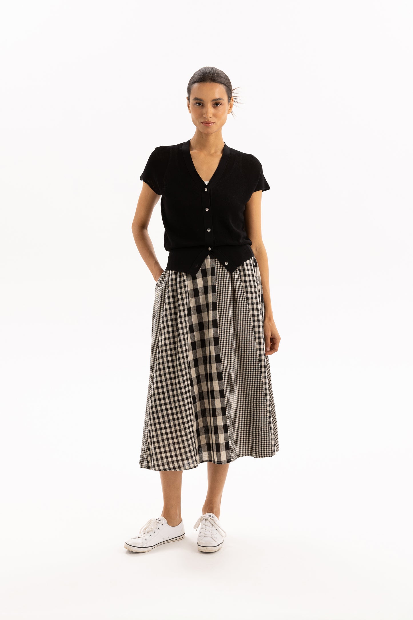 
                  
                    GINA TOP-STRIPE-BLACK
                  
                