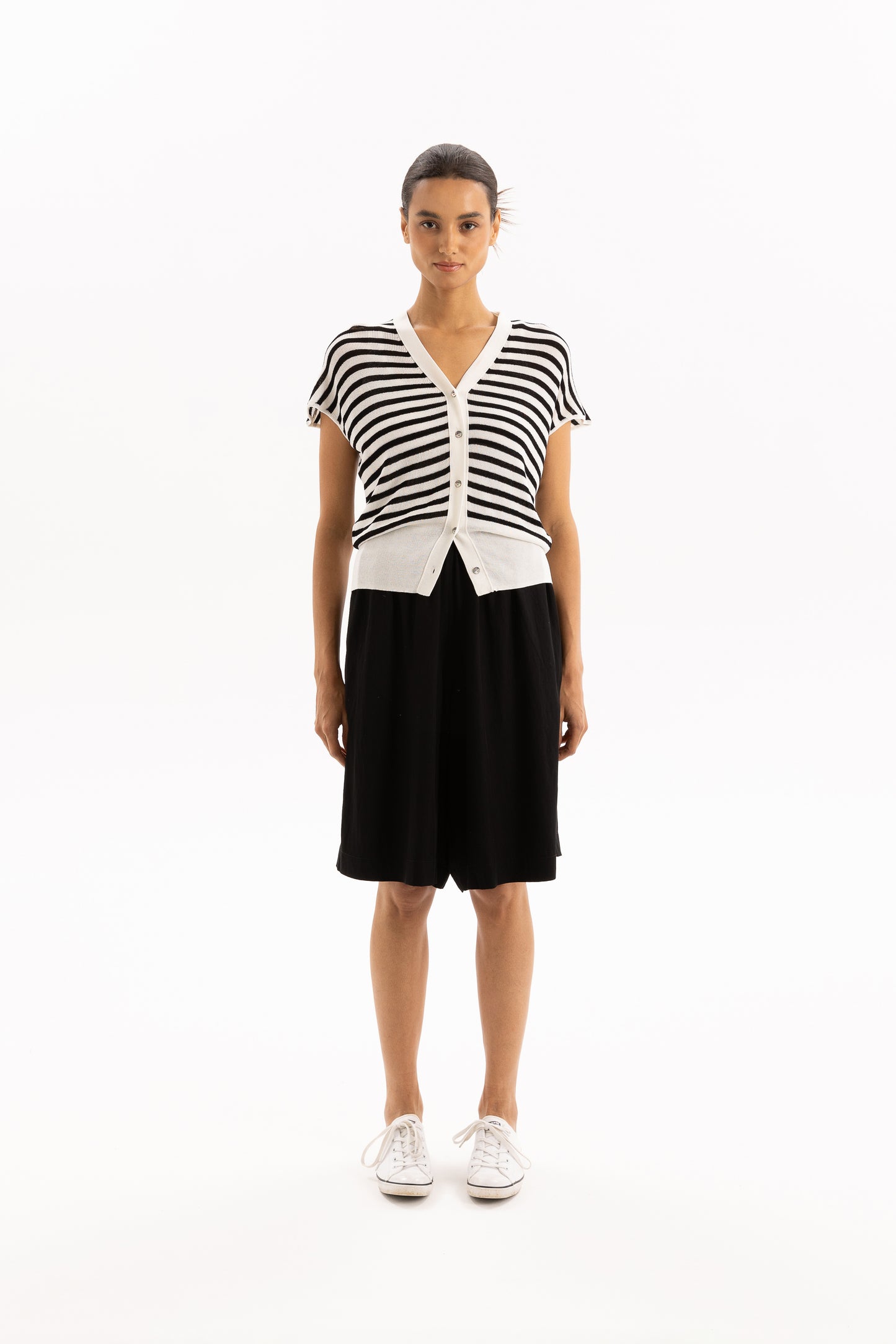 
                  
                    GINA TOP-STRIPE
                  
                