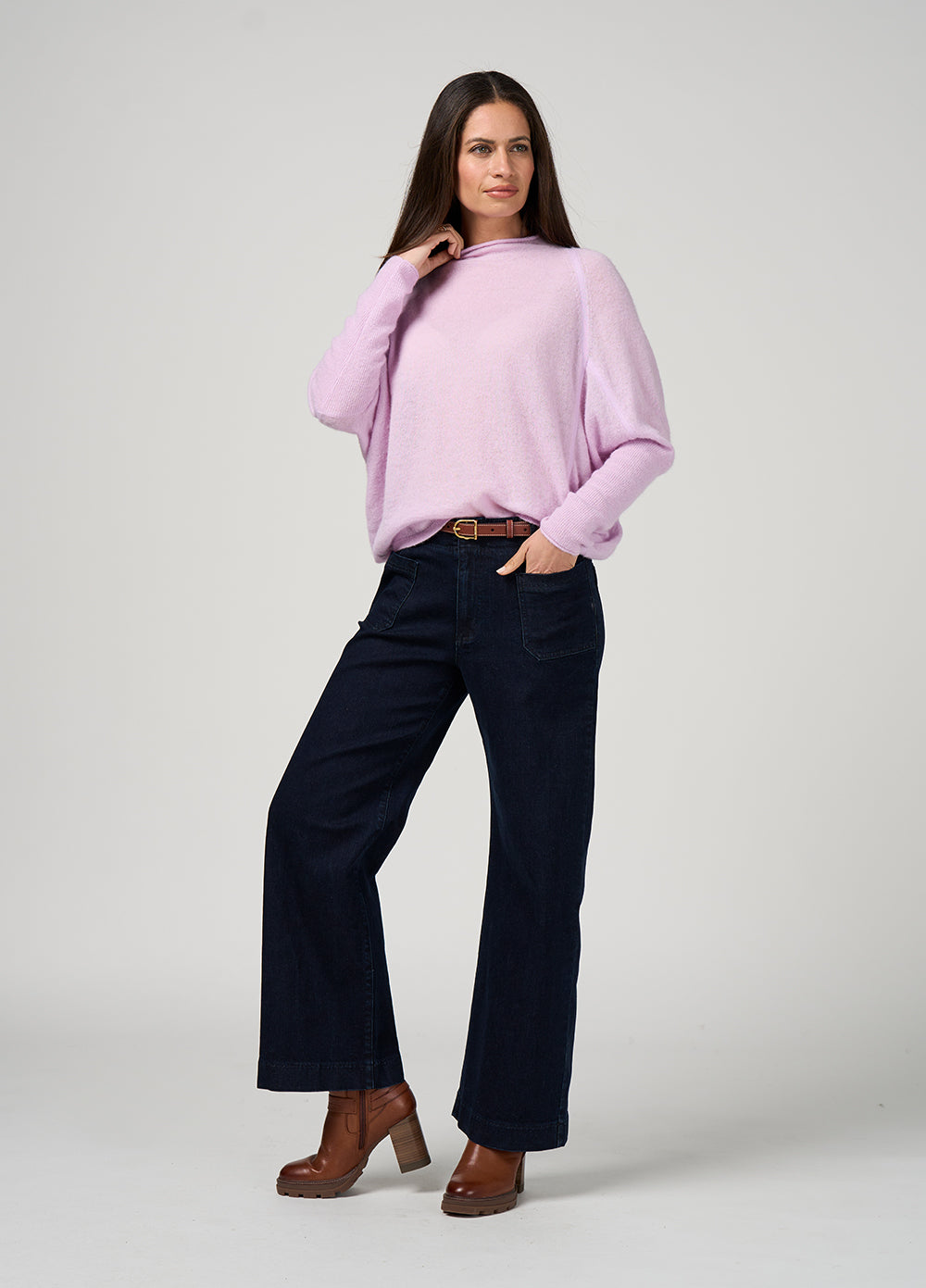 
                  
                    LSK2605 ASTORIA BATWING SWEATER-LILAC
                  
                