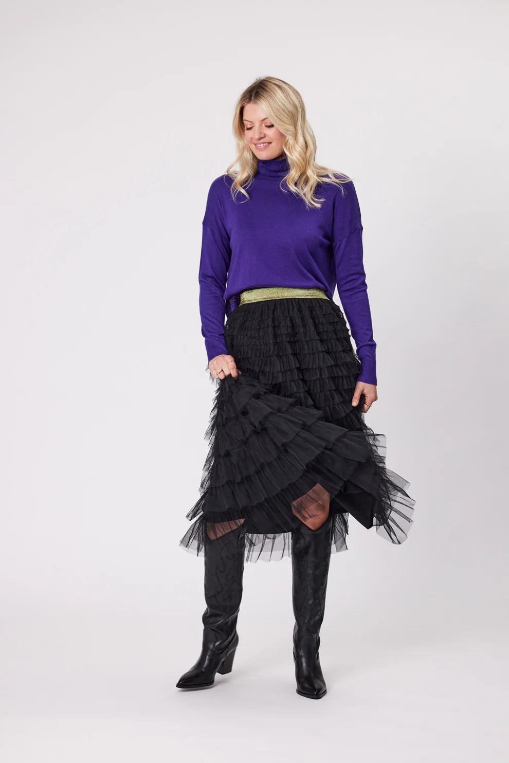 
                  
                    Bonnie Skirt Black
                  
                